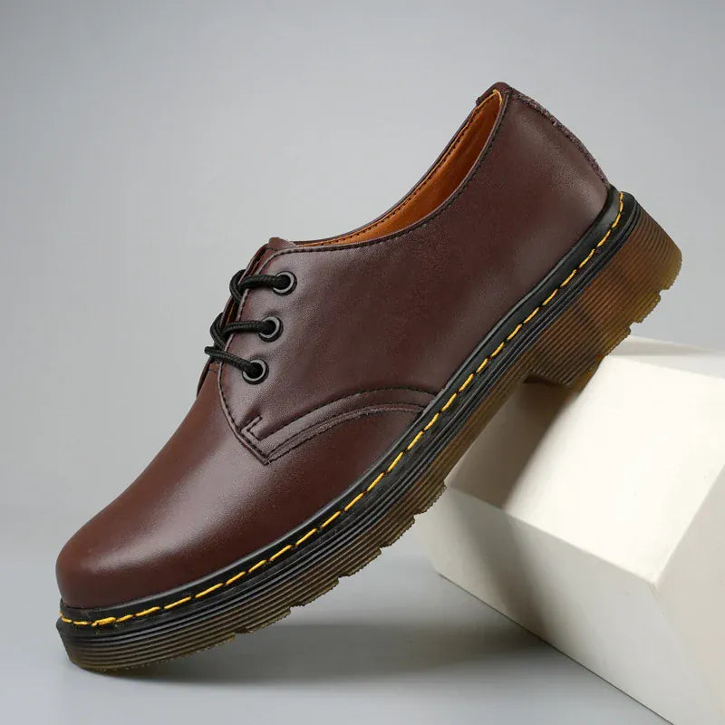 Men's Classic 3-Eyelet Derby Shoes